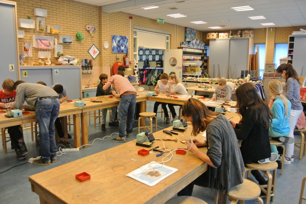 Nieuw Techniekles voor groep 7 en 8 | Basisschool St. Jan Baptist, Wassenaar SM-63